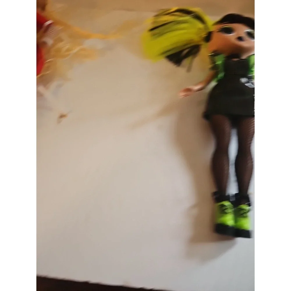 LOL Surprise OMG Remix Rock Bhad Gurl MGA 2019 Lime green Black Choker Fishnet